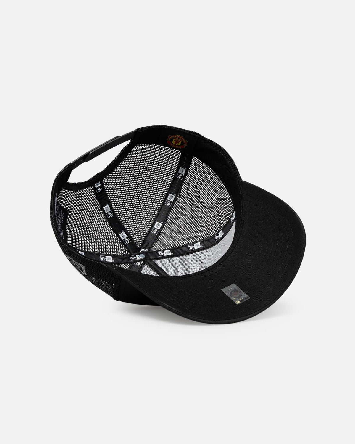 New Era Manchester United FC Reflective A-Frame Trucker Snapback Black - image 6