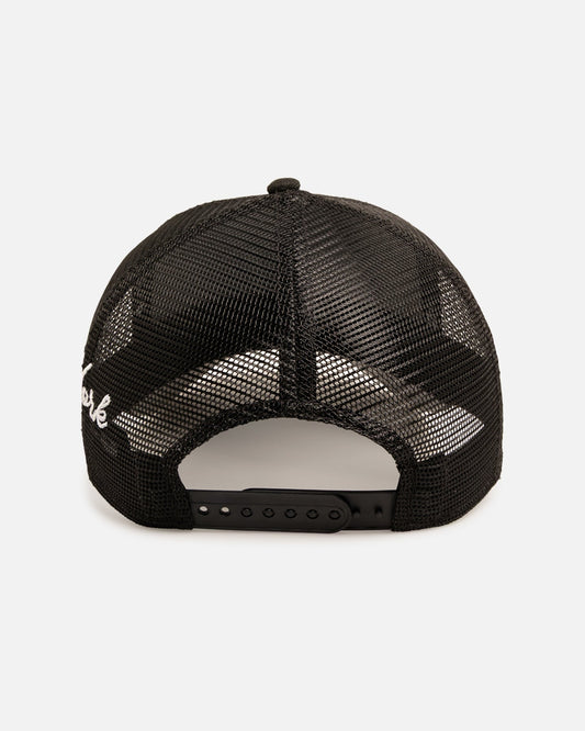 New Era New York Yankees 9FORTY A-Frame Trucker Snapback Black