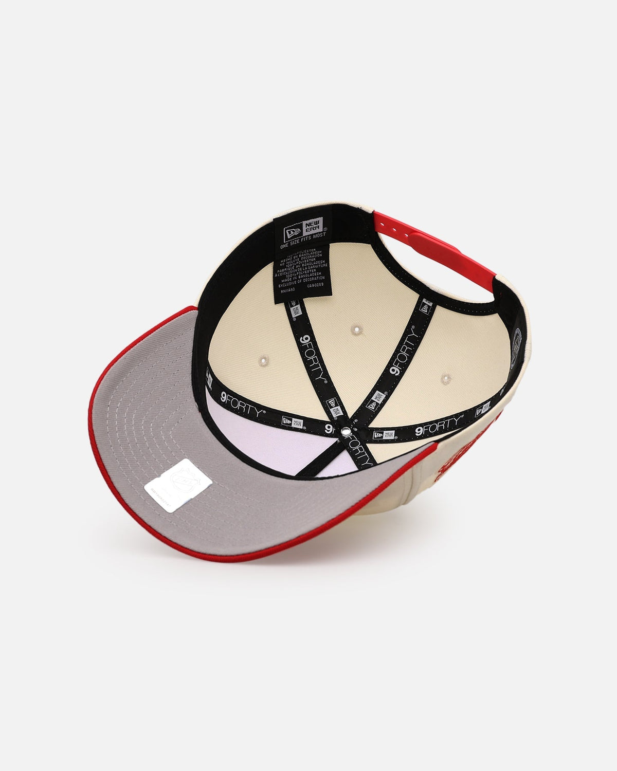 New Era Detroit Red Wings 'Team Color Visor' 9FORTY A-Frame Snapback Chrome/Official Team Color - image 6