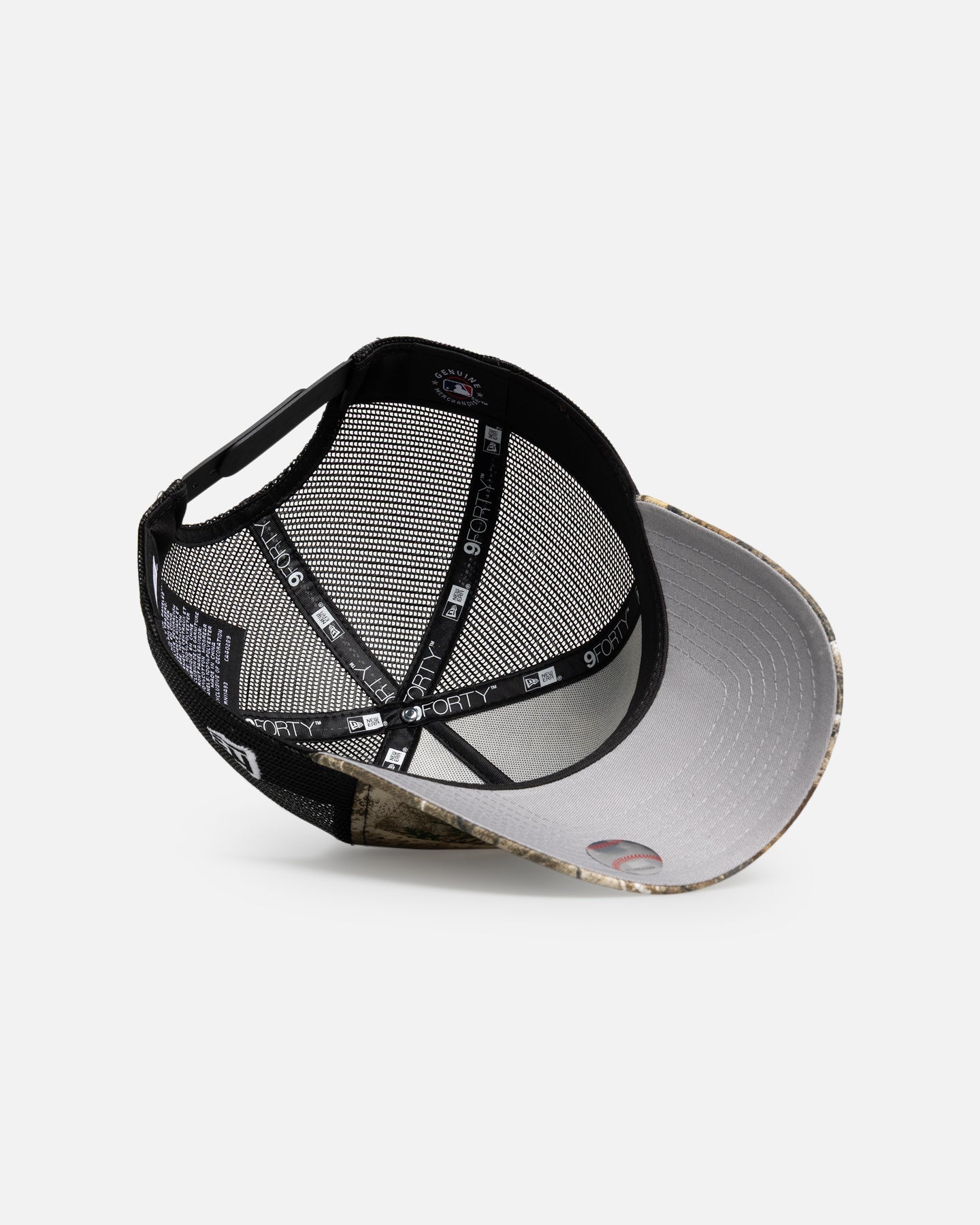 New Era Los Angeles Dodgers 'Upside Down Realtree Logo' 9FORTY A-Frame Trucker Snapback Realtree Edge