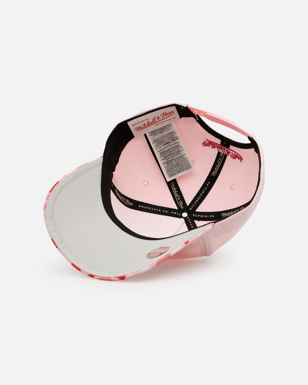 Mitchell & Ness San Diego Padres 'Pink Camo' Pro Pinch Snapback Pink - image 6