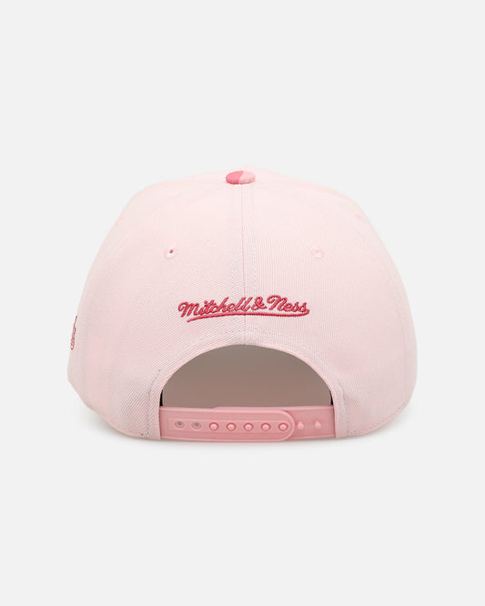 Mitchell & Ness Washington Nationals 'Pink Camo' Pro Pinch Snapback Pink