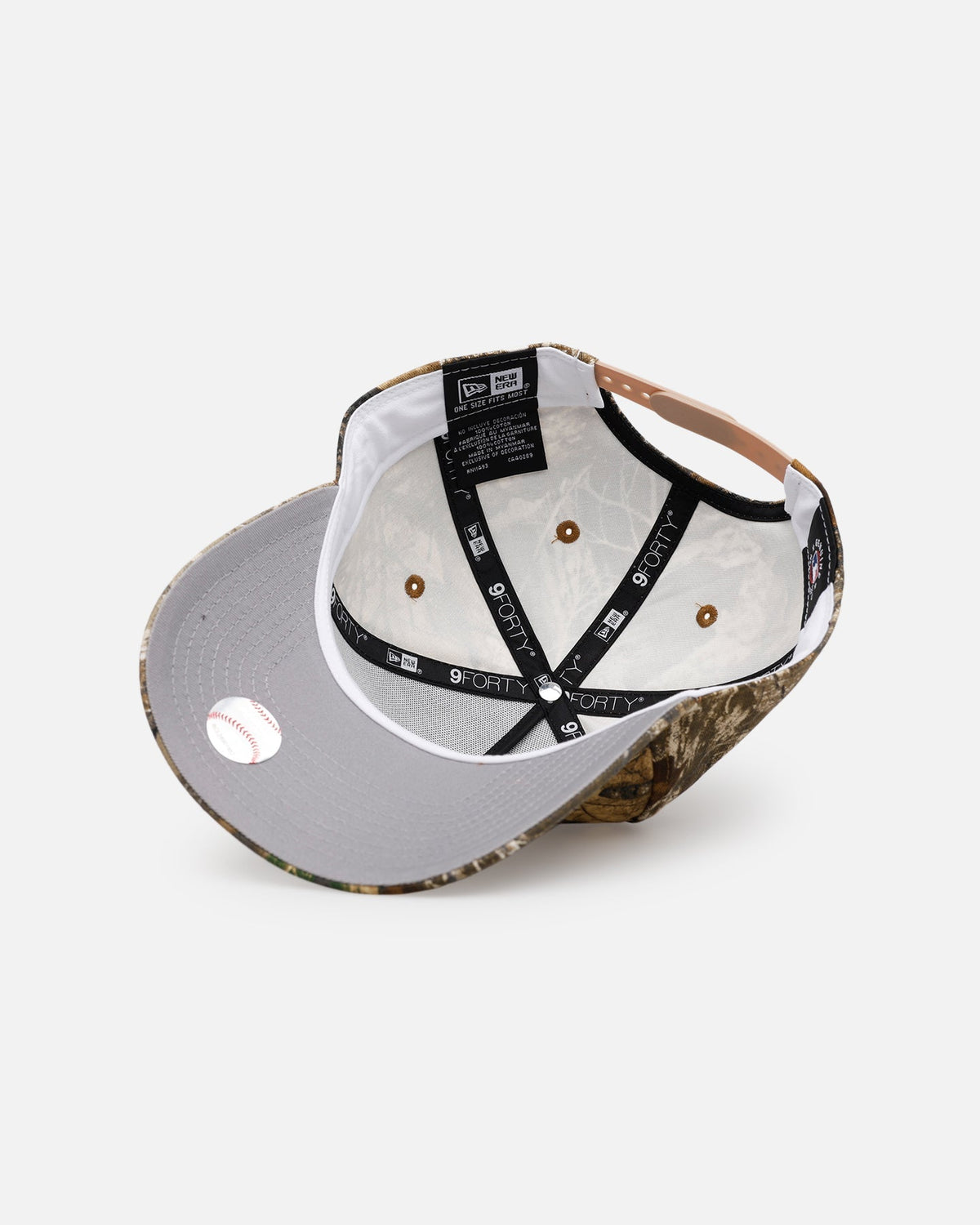 New Era Atlanta Braves 'Great Outdoors Part II' 9FORTY A-Frame Snapback Real Tree Camo - image 6