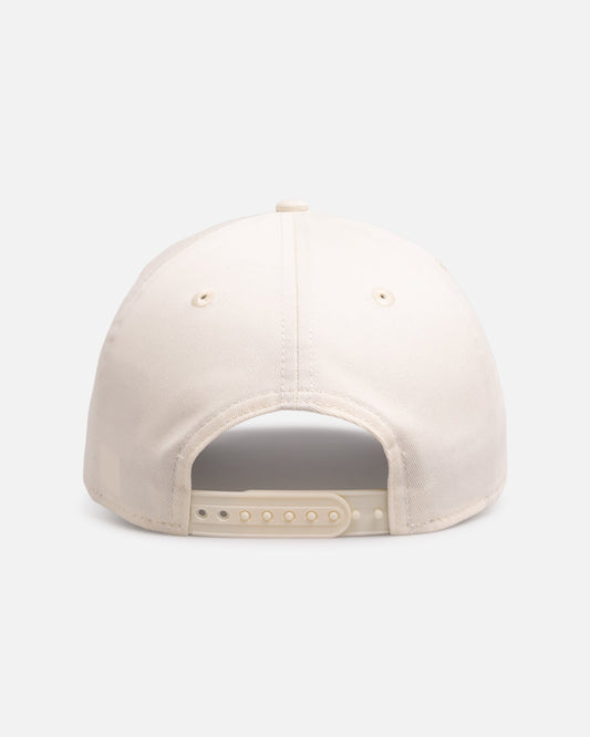 New Era Los Angeles Lakers 'Chrome Grey' 9FORTY A-Frame Snapback White/Silver - image 2