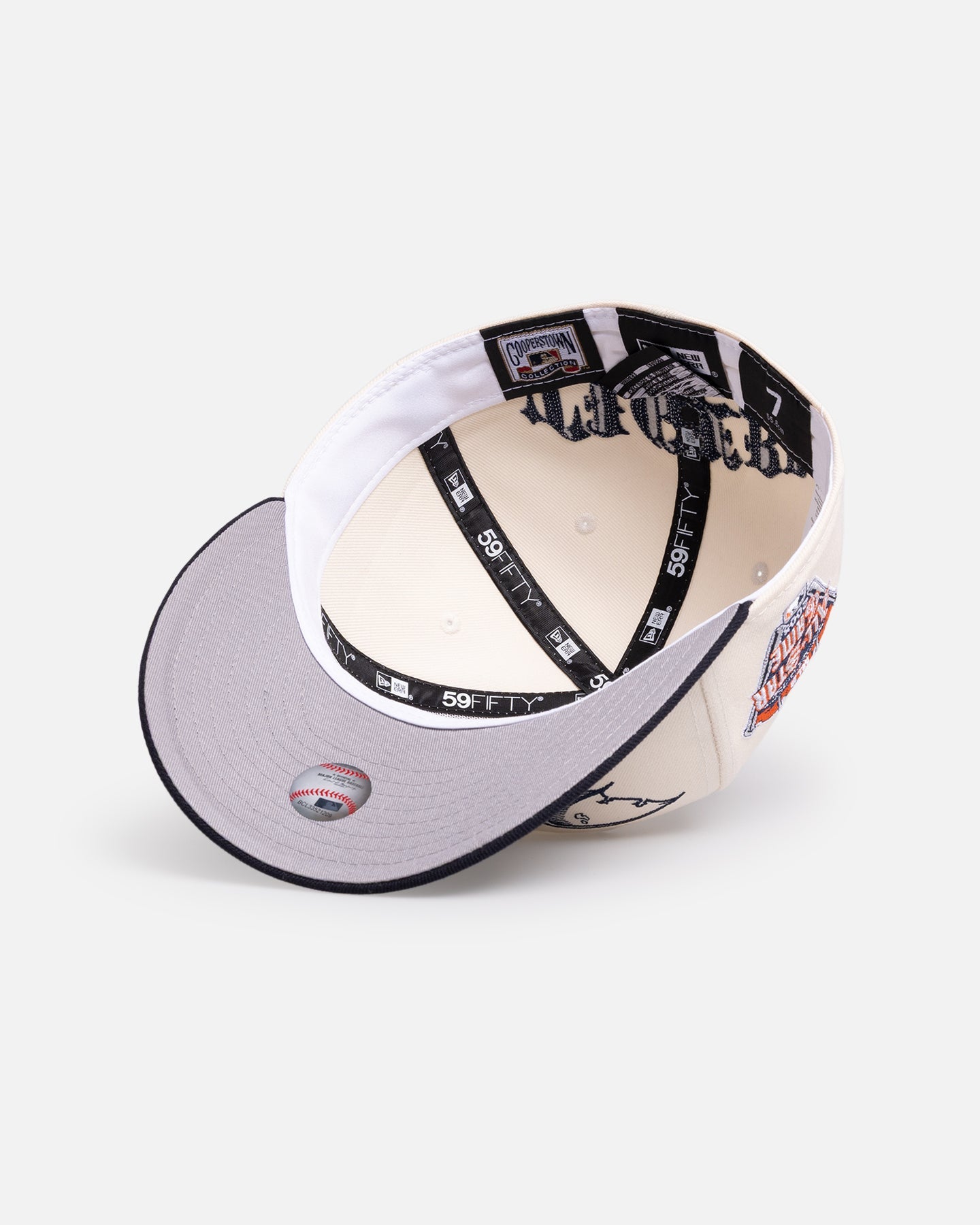 New Era Detroit Tigers 'Team Wings' 59FIFTY Fitted Light Beige - image 5