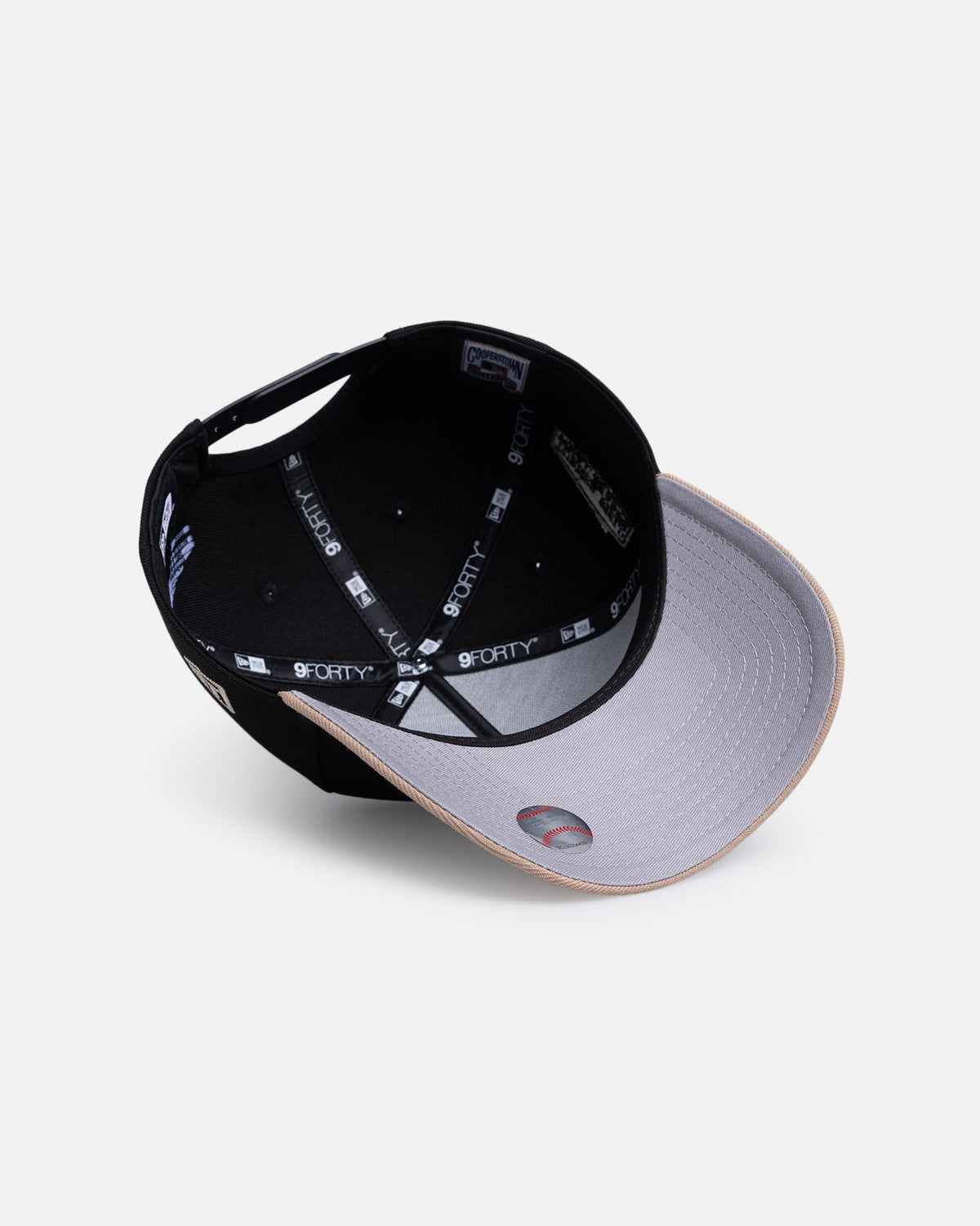 New Era Atlanta Braves 'Black Camel' 9FORTY A-Frame Snapback Black/Camel - image 6