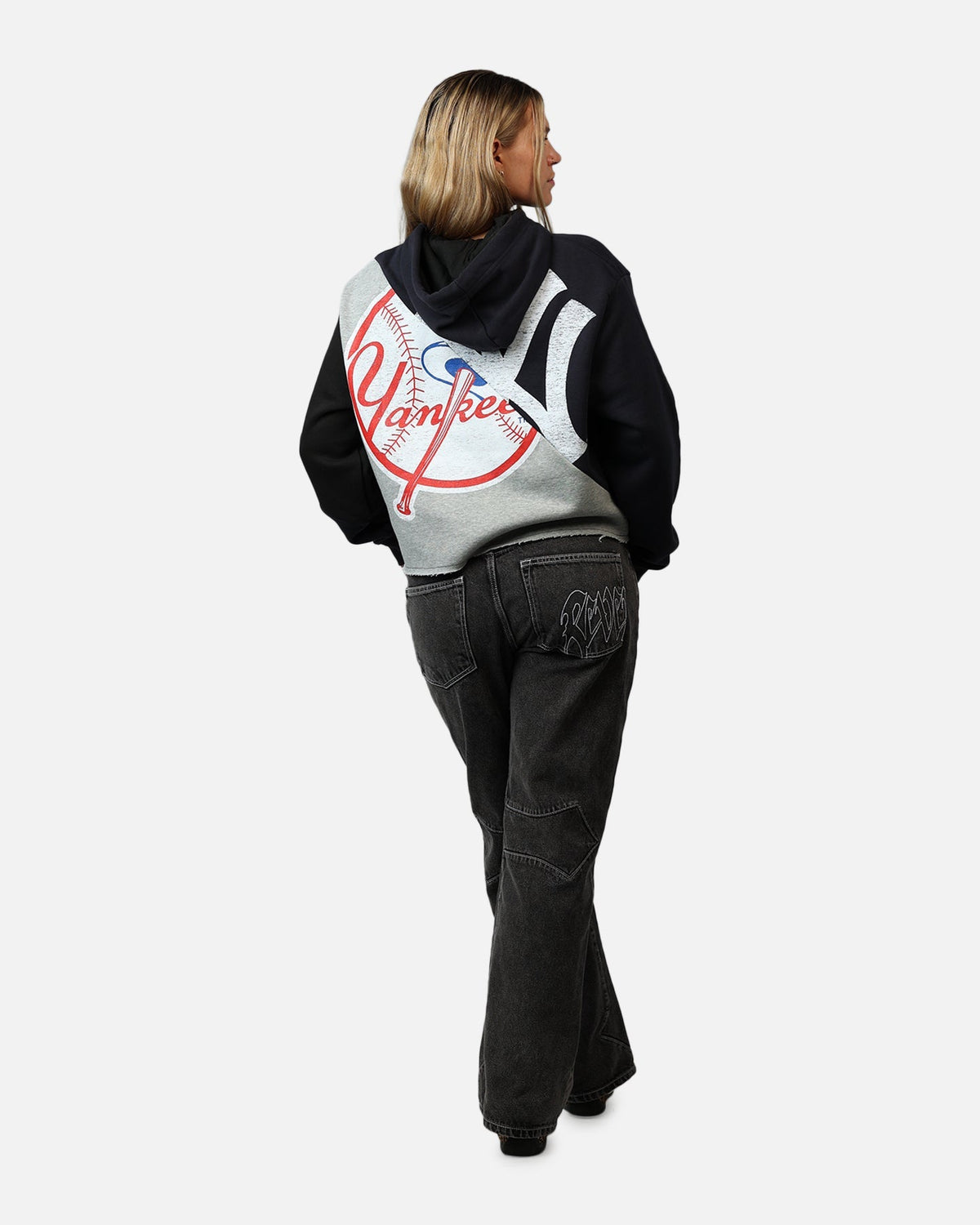 New Era Women's New York Yankees Team Split Hoodie Navy/Grey - image 6