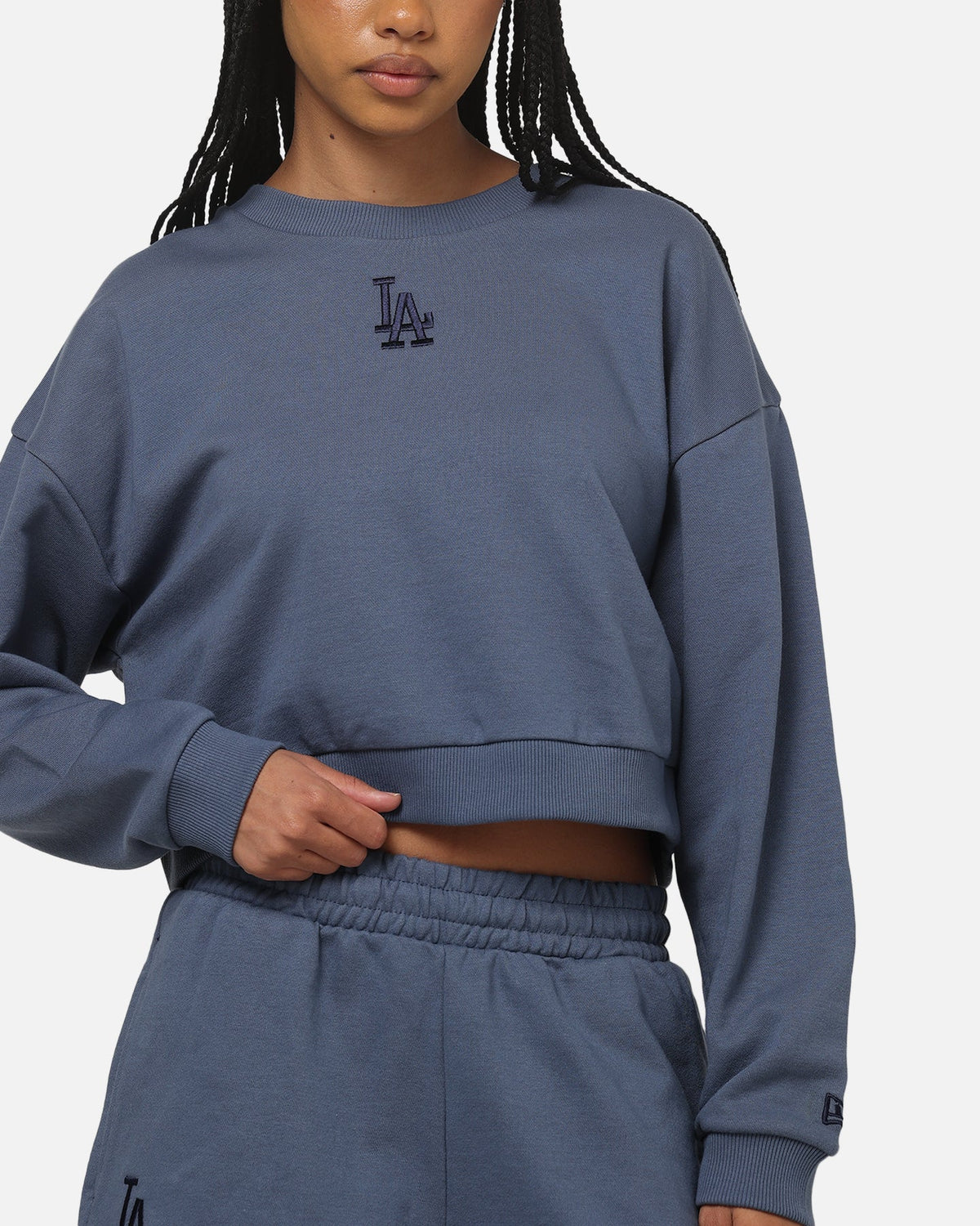 New Era Women's Los Angeles Dodgers Crop Crewneck Indigo - image 6