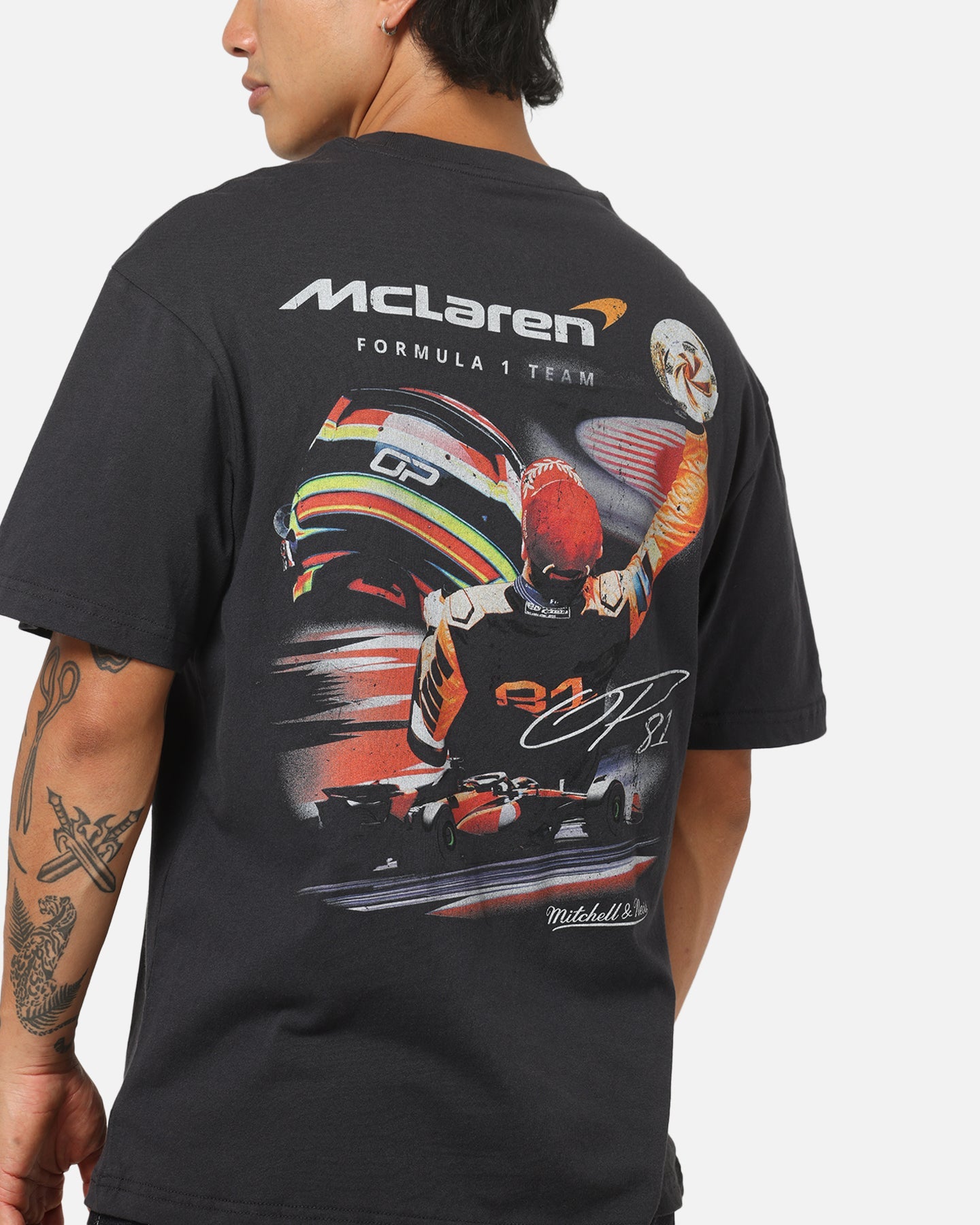 Mitchell & Ness X Mclaren Oscar Piastri Signature T-Shirt Washed Black - image 8