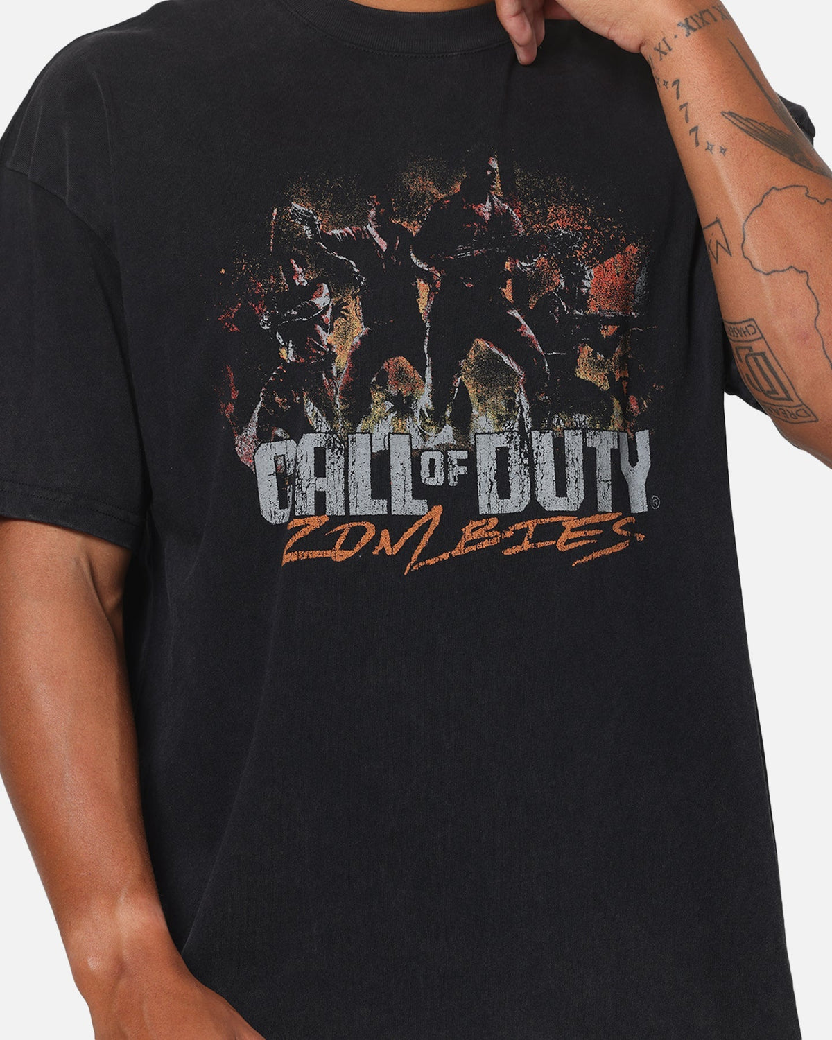 73Studio X Call Of Duty Zombies Classics T-Shirt Black Wash