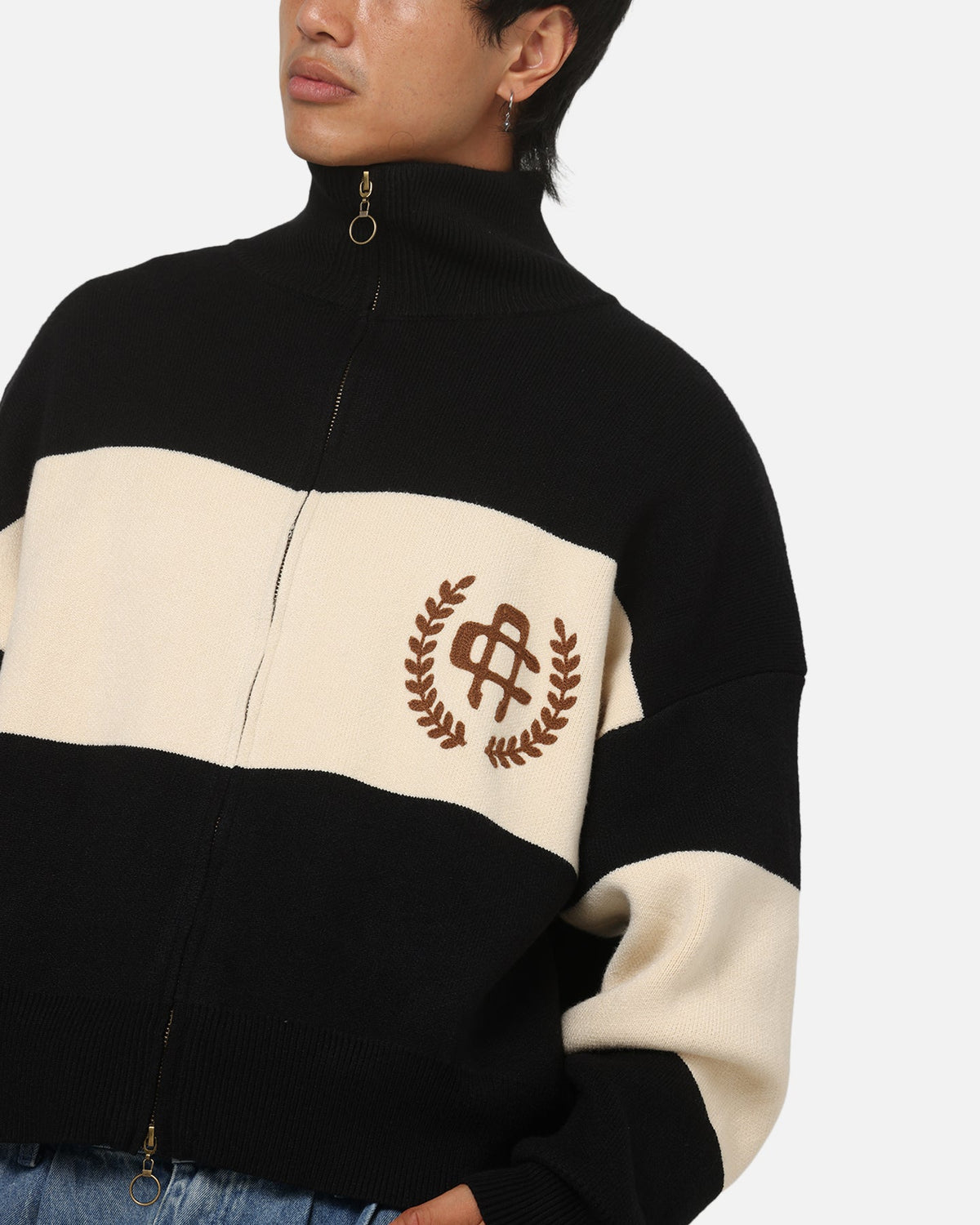 Carre Legacy Knitted Jumper Black/Off White - image 6