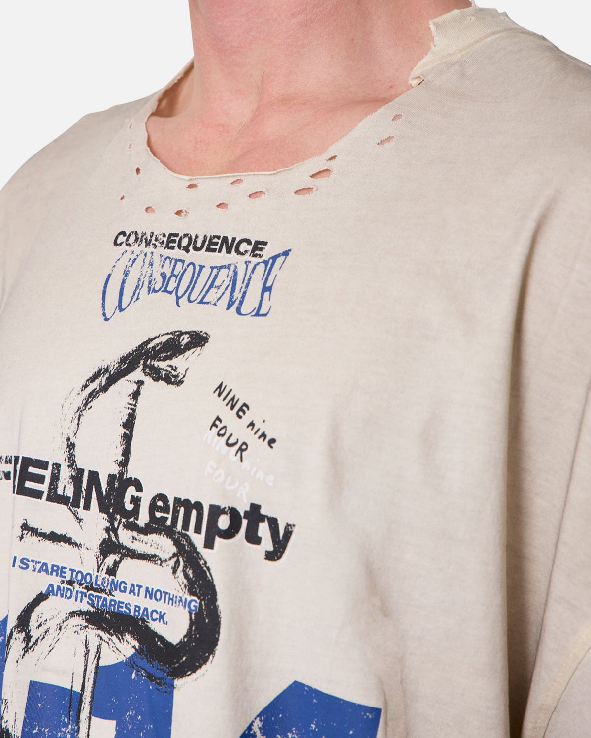 MNML Tattered Cut Off T-Shirt Off White - image 7