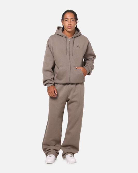 Jordan Jumpman Brooklyn Fleece Oversized Open-Hem Pants Olive Grey/Black - image 2
