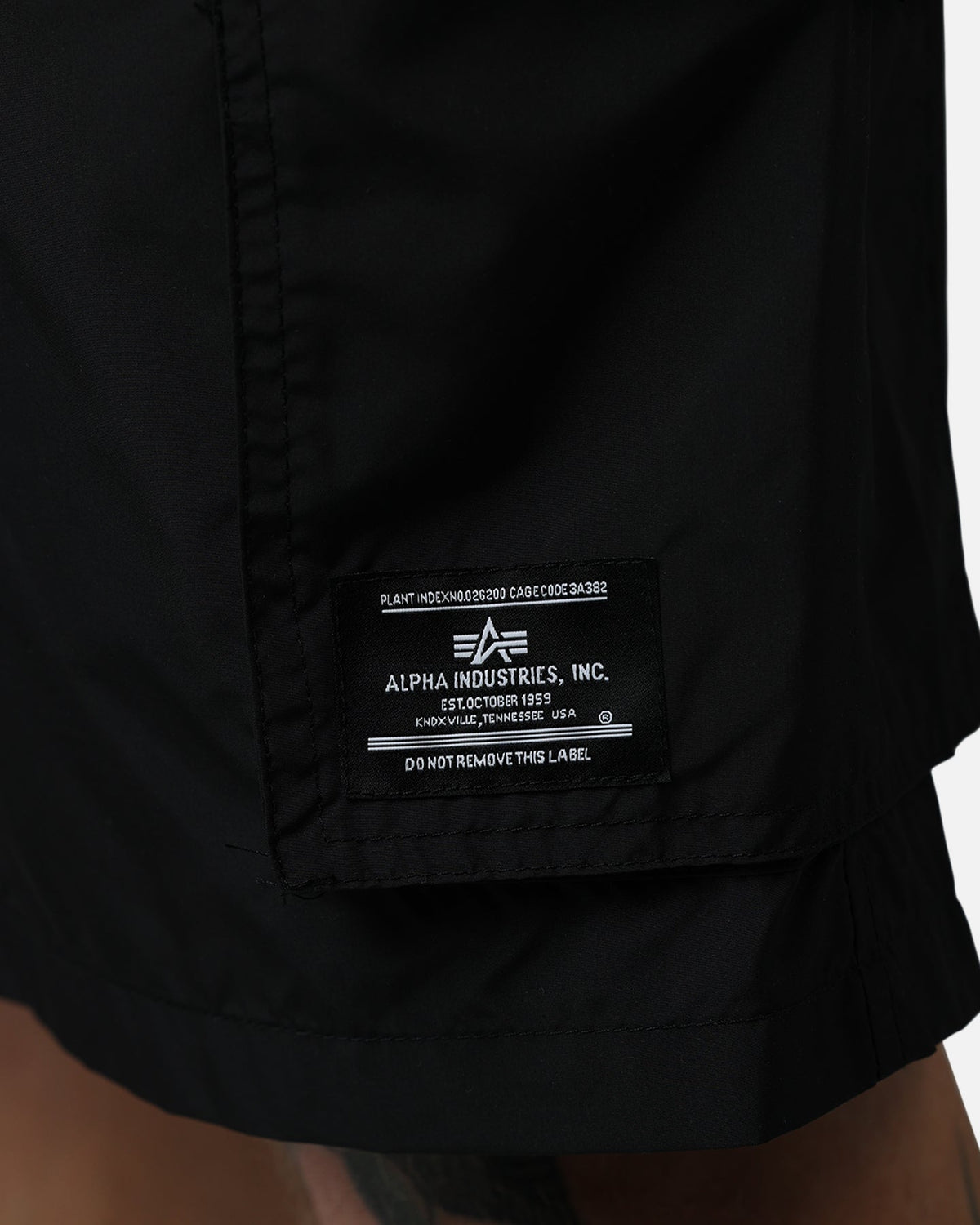 Alpha Industries CWU Relaxed Shorts Black - image 6