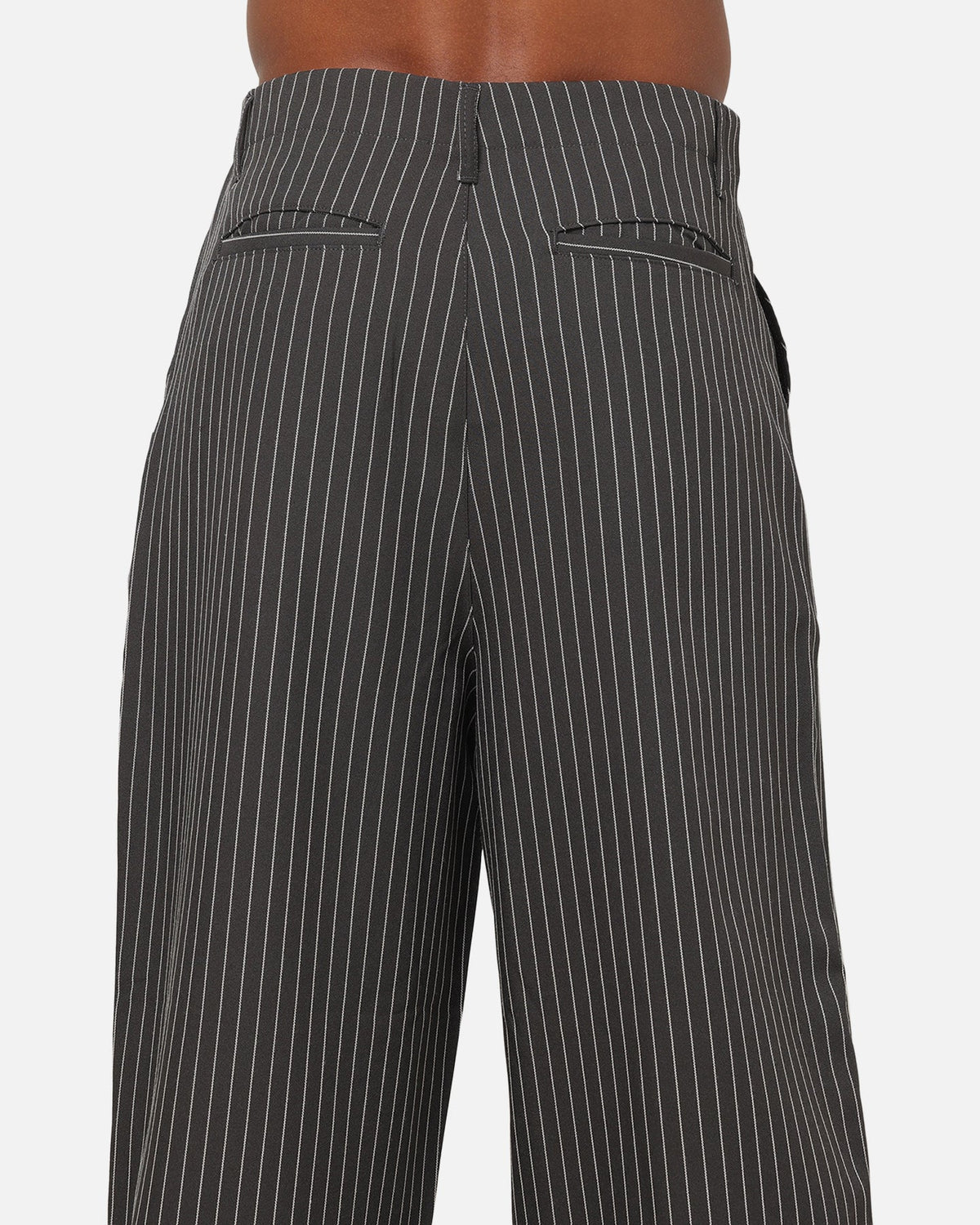 Carre Heritage Pleated Pants Black Pinstripe - image 8