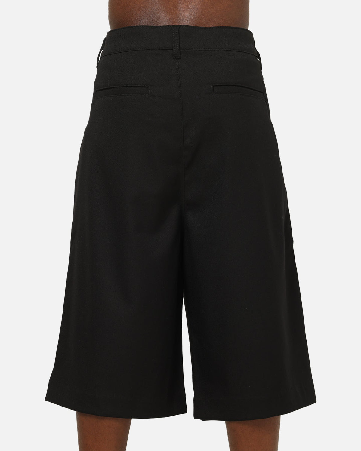 Carre Heritage Pleated Shorts Black - image 8
