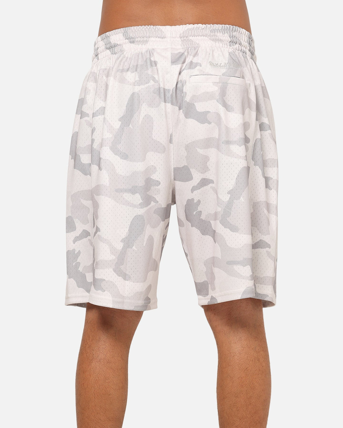 Mitchell & Ness Los Angeles Lakers Snow Camo Authentic Mesh Shorts White