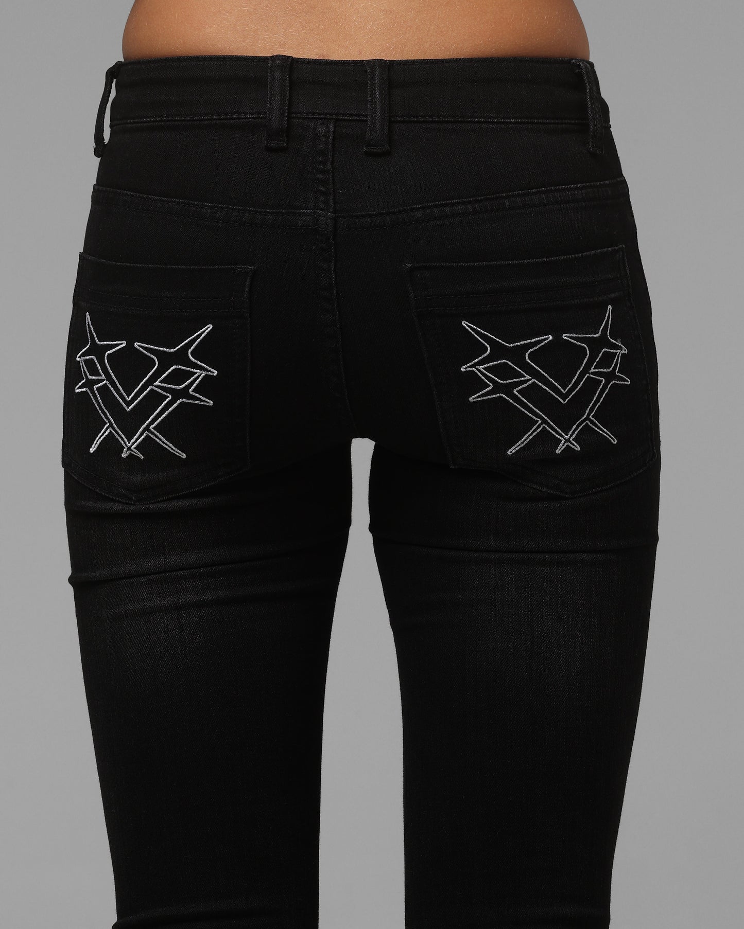 Loiter Women's Shibuya Low Rise Jeans Washed Black Denim - image 8