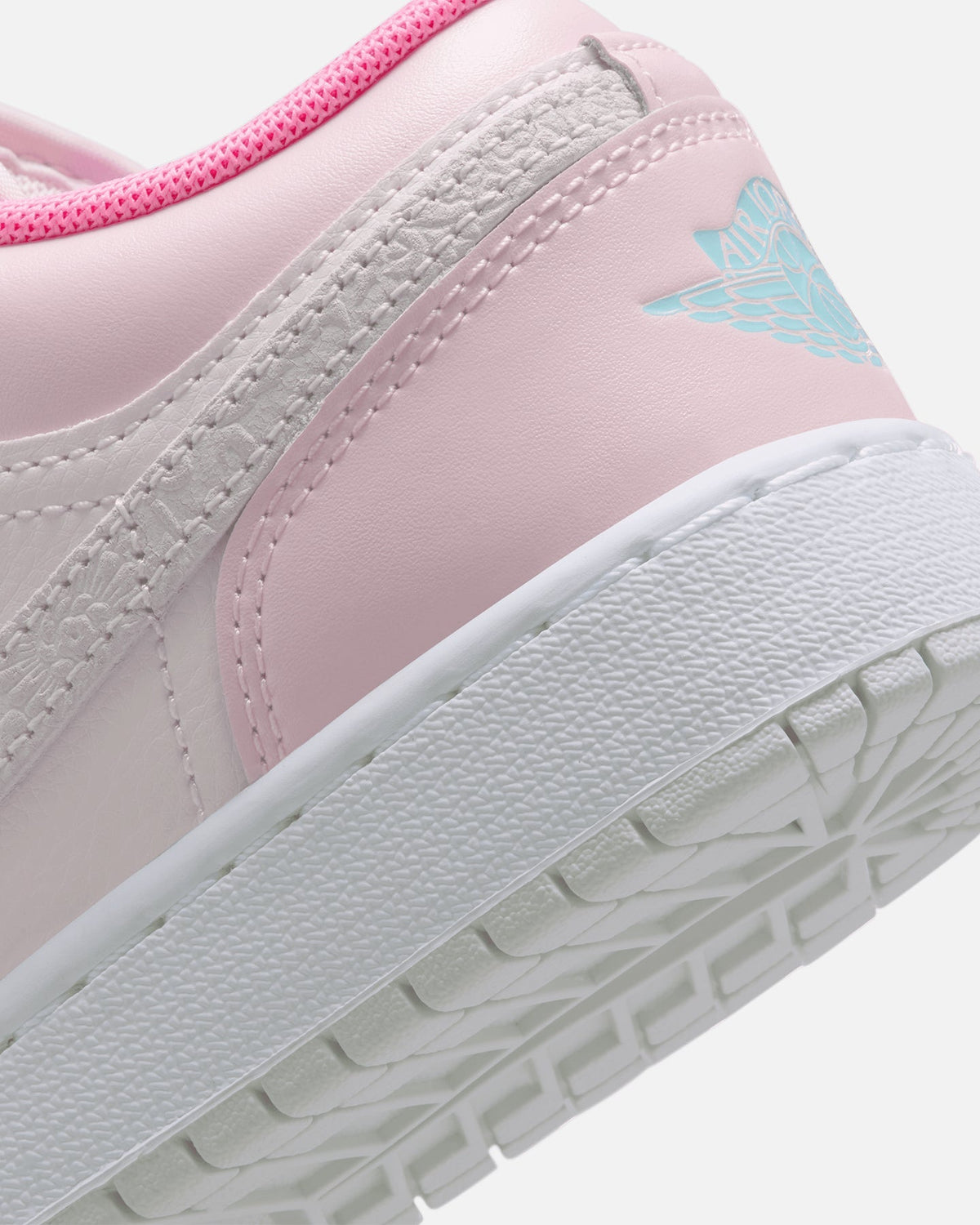 Jordan Kids' Air Jordan 1 Low SE (GS) Pink