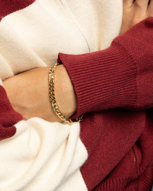 Guess Mainline 4G Curb Chain Pave Bracelet Gold - image 2
