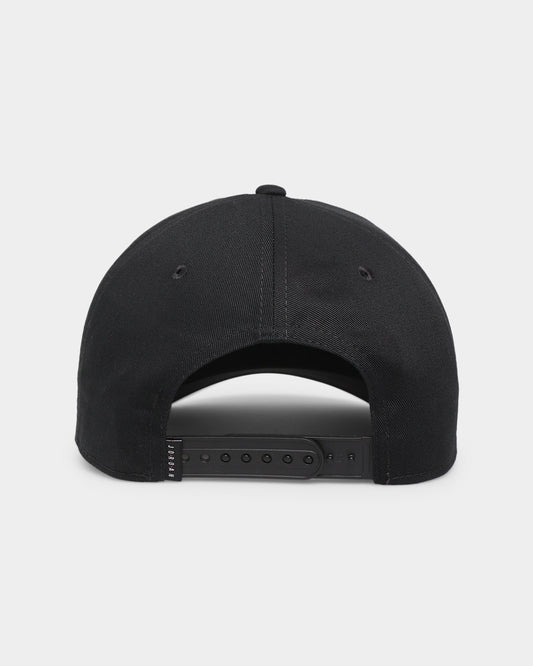 Jordan Flight Essentials Classic 99 Snapback Black/Uni Red - image 2