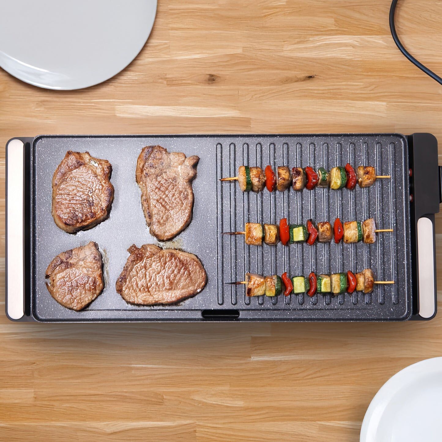 Westinghouse Non-Stick Electric Grill 2200W 652x261x68mm Black