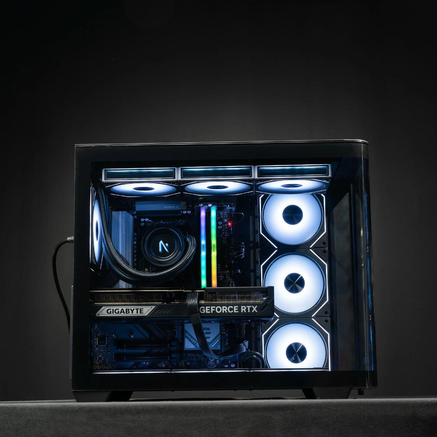 Aftershock Nimbus | RTX 5080 | Ryzen 7 7800X3D | Desktop Gaming PC