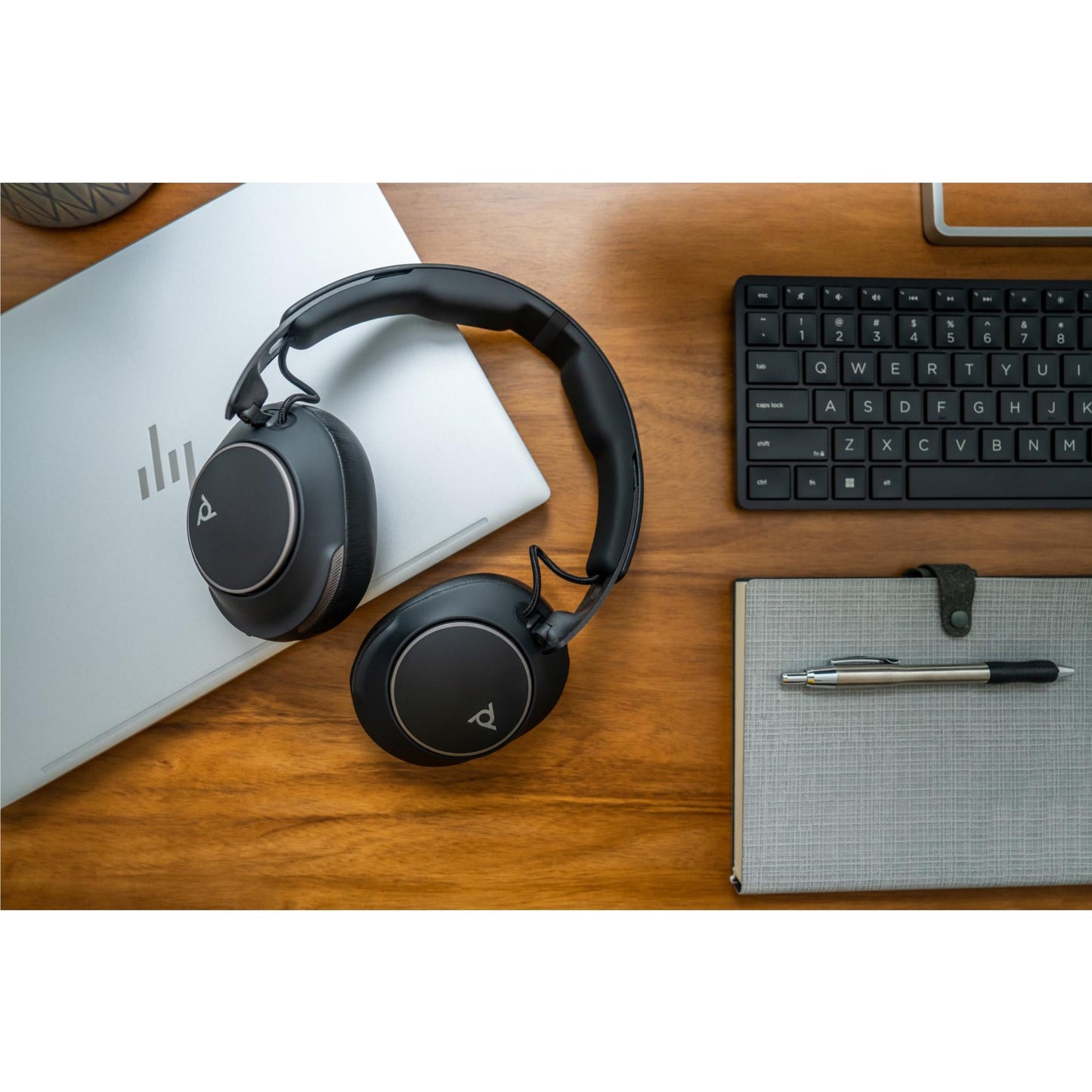 HP Poly Voyager Surround 80 UC Wireless Over-Ear Headphones