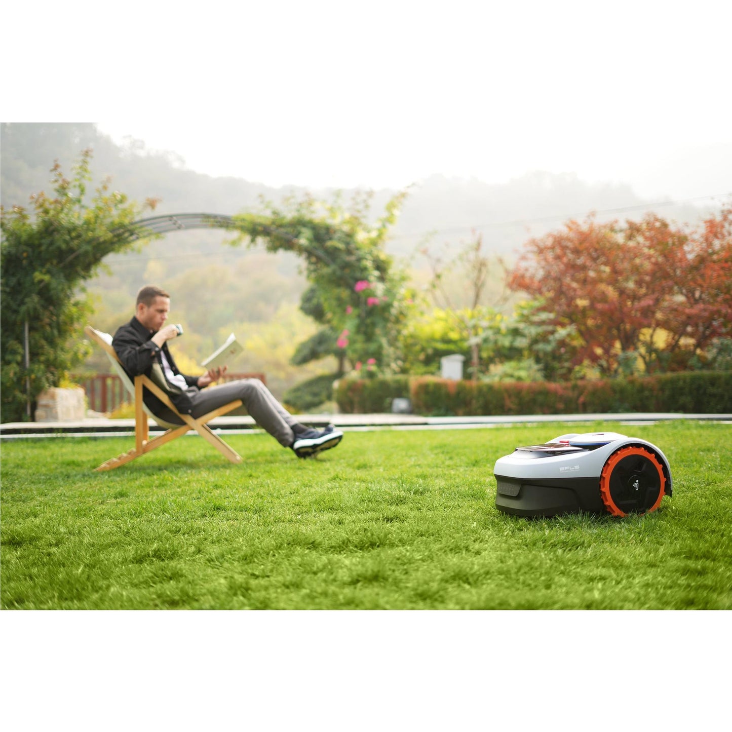 Segway Navimow i105 Robotic Lawn Mower (Grey)