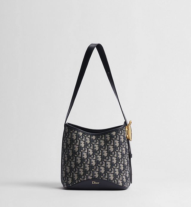 Small Dior Médaillon Bucket Bag Blue Dior Oblique Jacquard