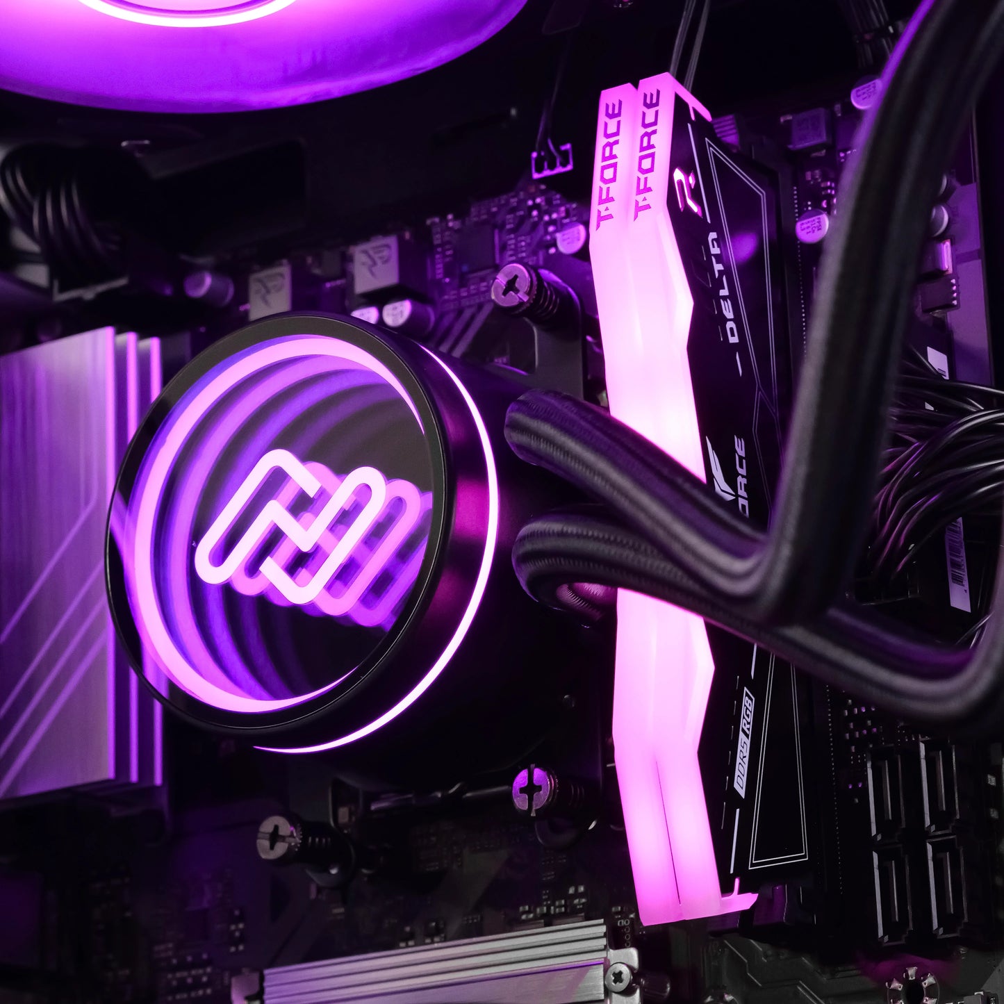 Nebula PC - Ascendant Gaming PC: RYZEN 7 7700 | RTX 5050