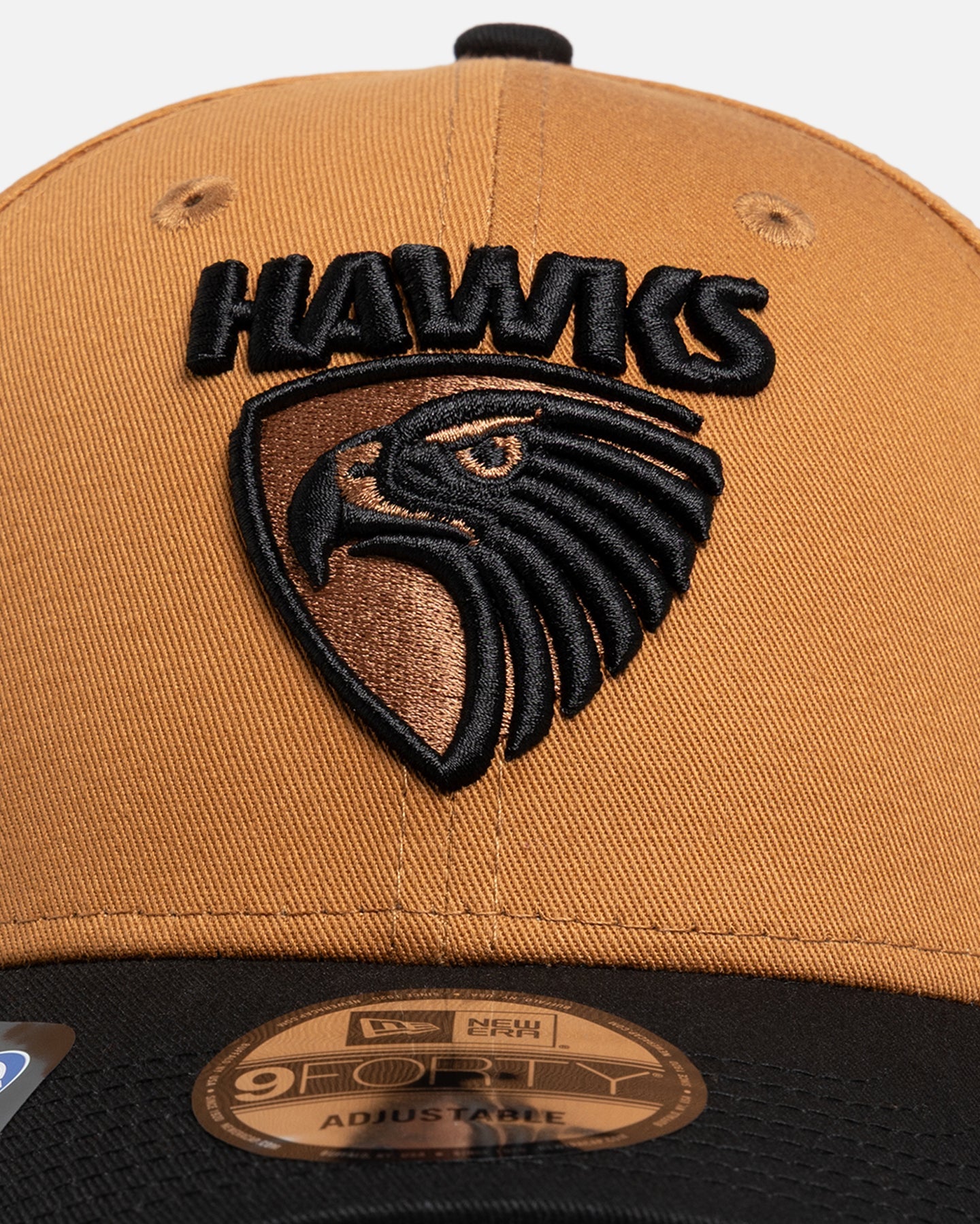 New Era Hawthorn Hawks 'AFL 2026' 9FORTY Strapback Med Beige