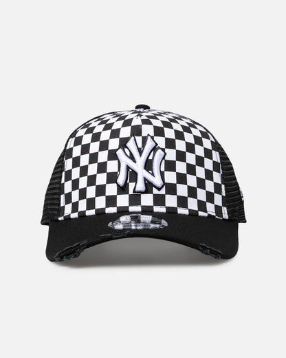 New Era New York Yankees 'Checker Trucker' 9FORTY A-Frame Trucker Snapback White