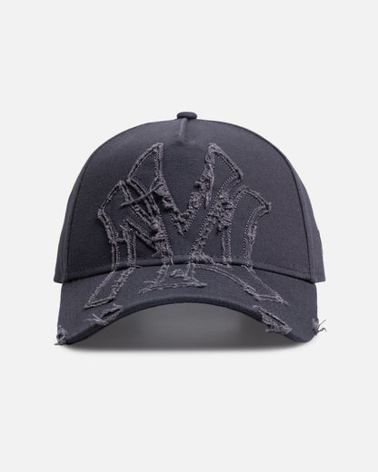 New Era New York Yankees 'Applique Distressed' 9FORTY A-Frame Snapback Dark Grey