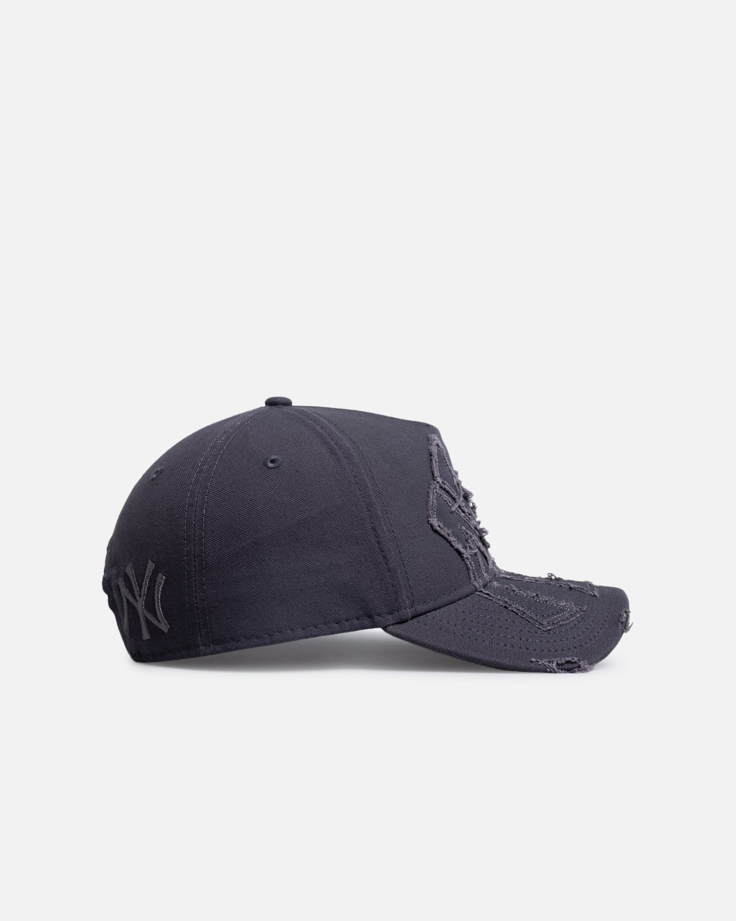 New Era New York Yankees 'Applique Distressed' 9FORTY A-Frame Snapback Dark Grey