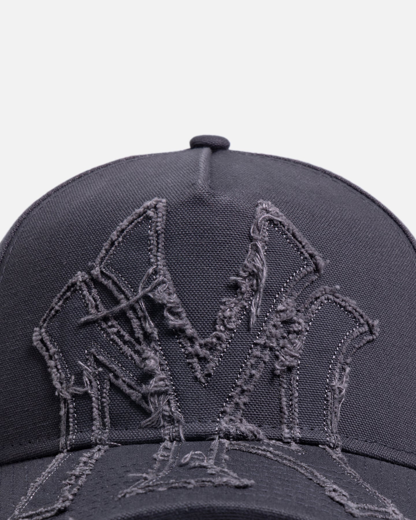 New Era New York Yankees 'Applique Distressed' 9FORTY A-Frame Snapback Dark Grey