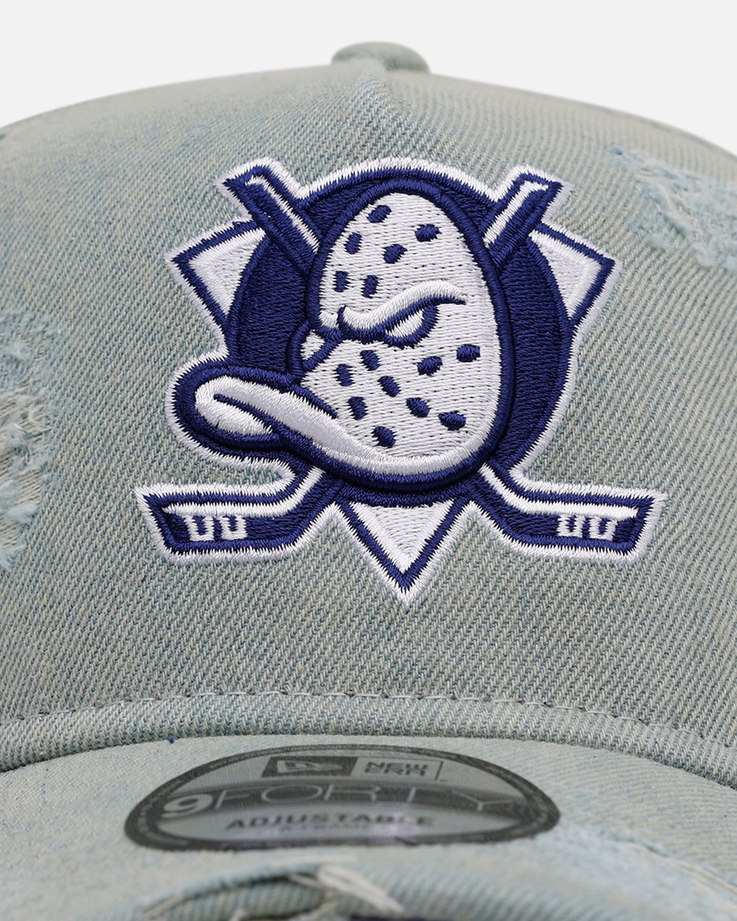 New Era Anaheim Ducks 'Denim' 9FORTY A-Frame Snapback Light Wash Denim