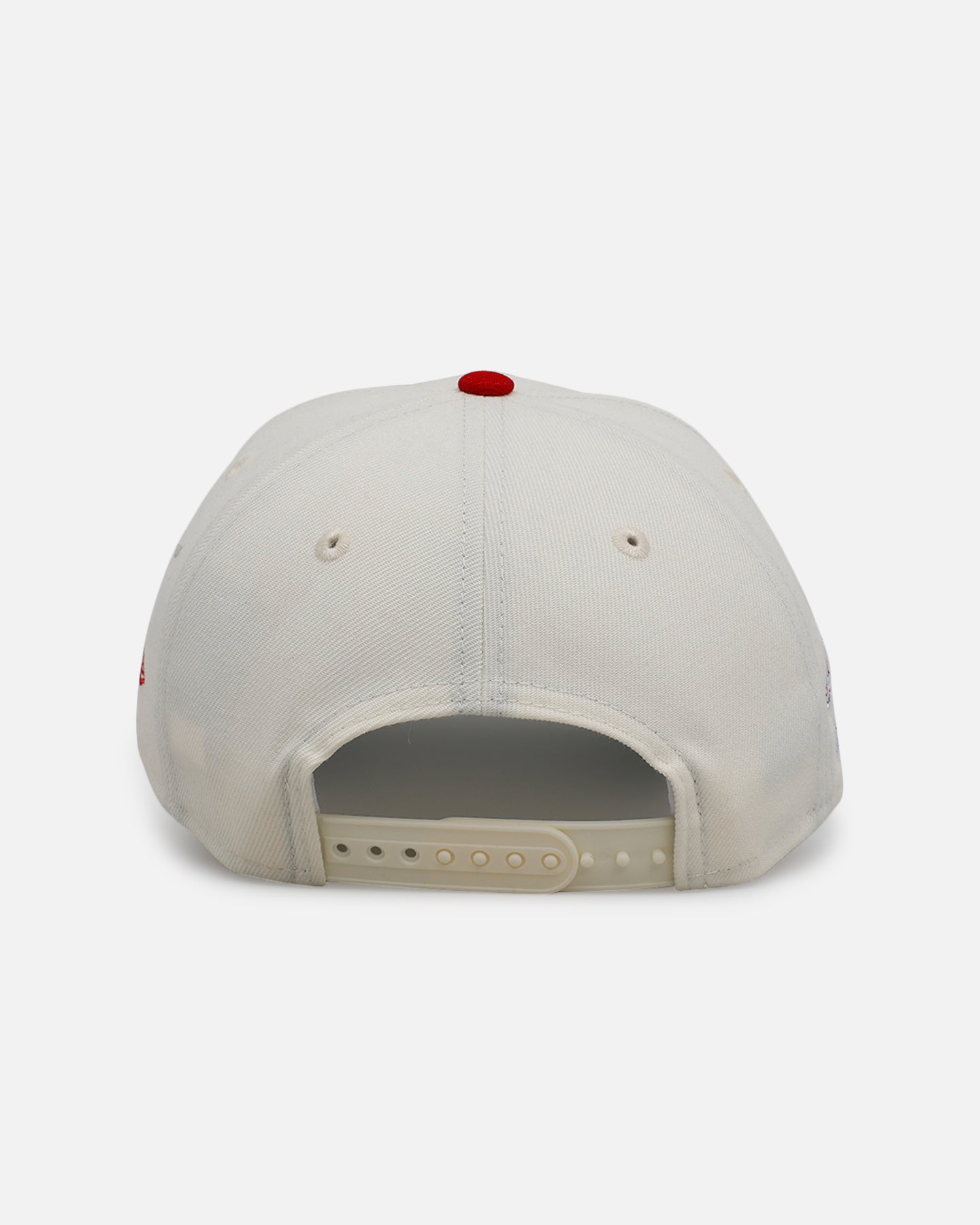 New Era Atlanta Braves 'Strawberry' 9FORTY A-Frame Snapback Chrome/Red
