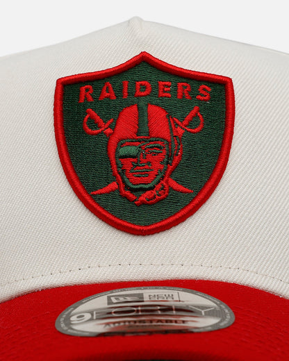 New Era Las Vegas Raiders 'Strawberry' 9FORTY A-Frame Snapback Chrome/Red