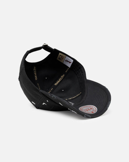 Mitchell & Ness Chicago Bulls 'Gothic Arch' Dad Fit Strapback Washed Black