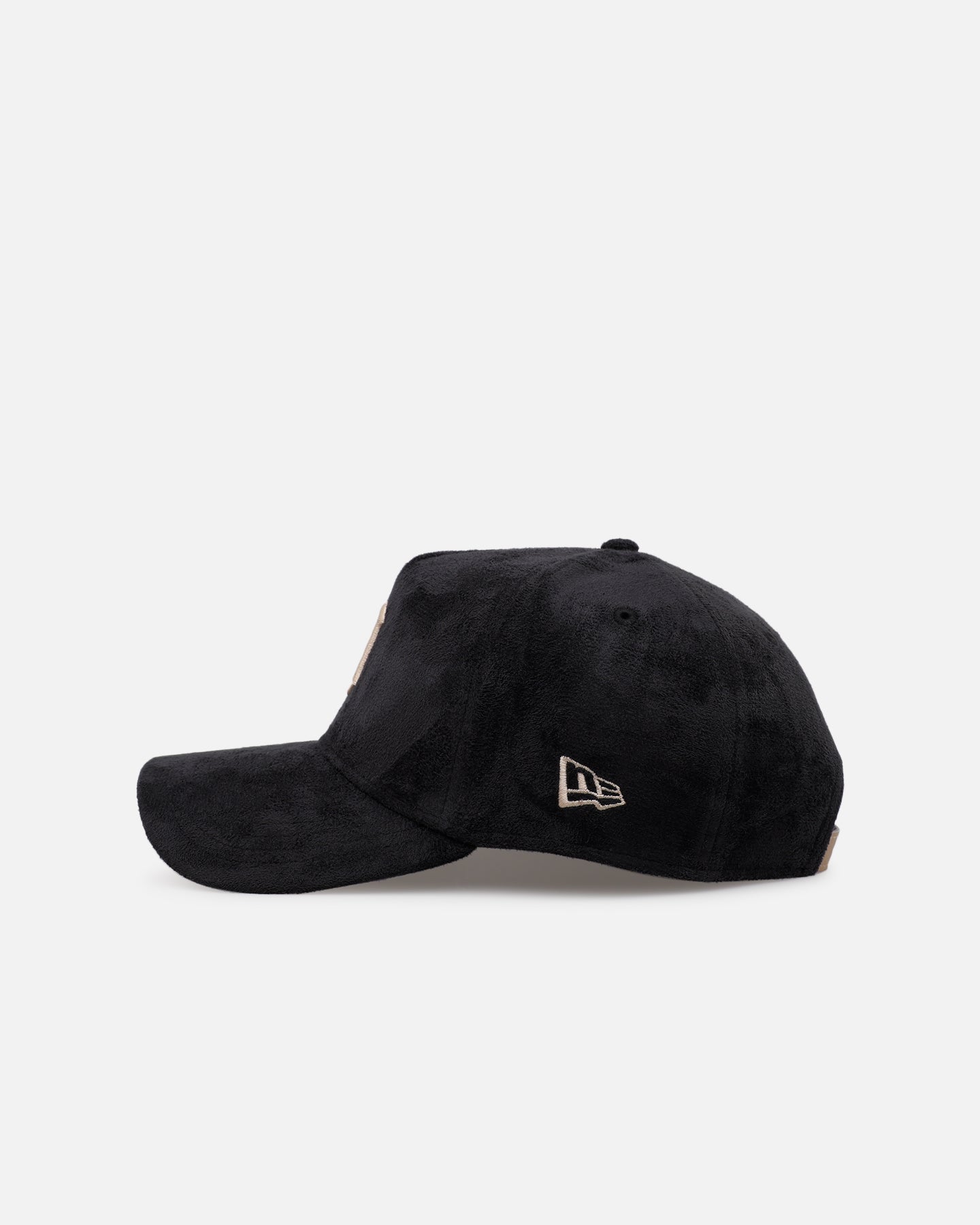 New Era Detroit Tigers 'Suede' 9FORTY A-Frame Strapback Black/Tan