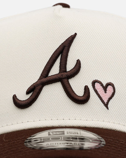 New Era Atlanta Braves 'Pink Satin Pink Hearts Walnut' 9FORTY A-Frame Snapback Chrome/Walnut