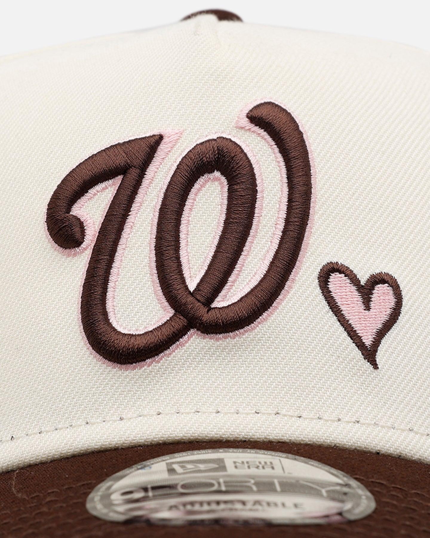 New Era Washington Nationals 'Pink Satin Pink Hearts Walnut' 9FORTY A-Frame Snapback Chrome/Walnut