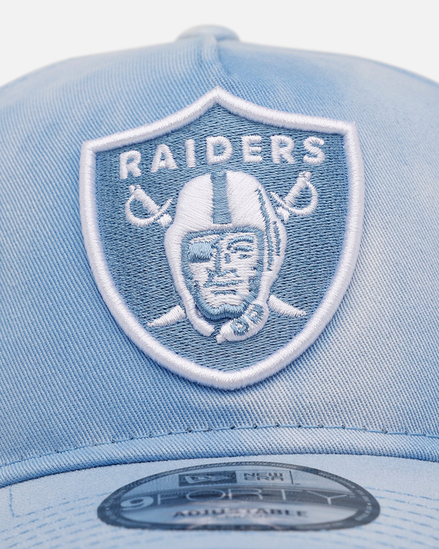 New Era Las Vegas Raiders 'Hopeless Romantic' 9FORTY A-Frame Snapback Sky Blue