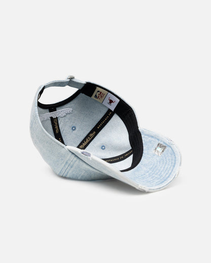 Mitchell & Ness Chicago Bulls 'Washed Denim' Dad Fit Strapback Denim