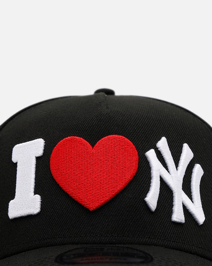 New Era New York Yankees 'Love' 9FORTY A-Frame Snapback Black