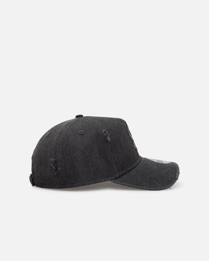 New Era New York Yankees 'Patent Leather' 9FORTY A-Frame Strapback Washed Black