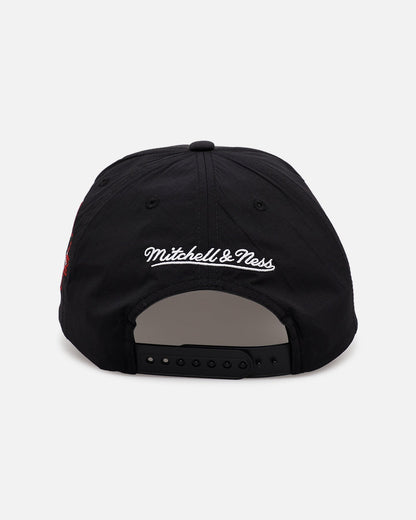 Mitchell & Ness Chicago Bulls 'Poolside' Deadstock Snapback Official Team Color