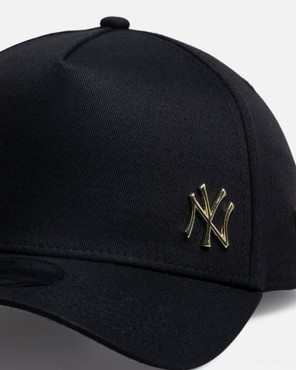 New Era New York Yankees 'Flawless Gold 10 Year Anniversary' 9FORTY A-Frame Snapback Black