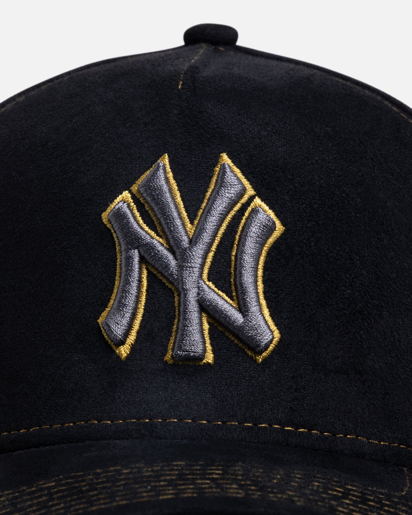 New Era New York Yankees 'Statement Suede 10 Year Anniversary' 9FORTY A-Frame Snapback Black Suede